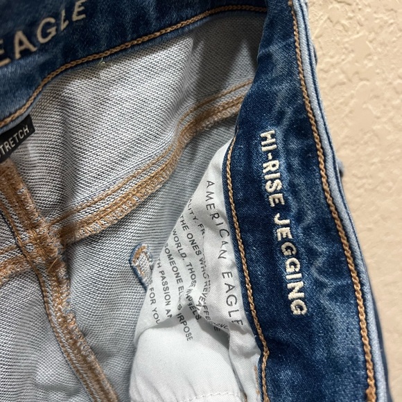 American Eagle Outfitters Ripped Blue Skinny Jeans - Picture 3 of 5